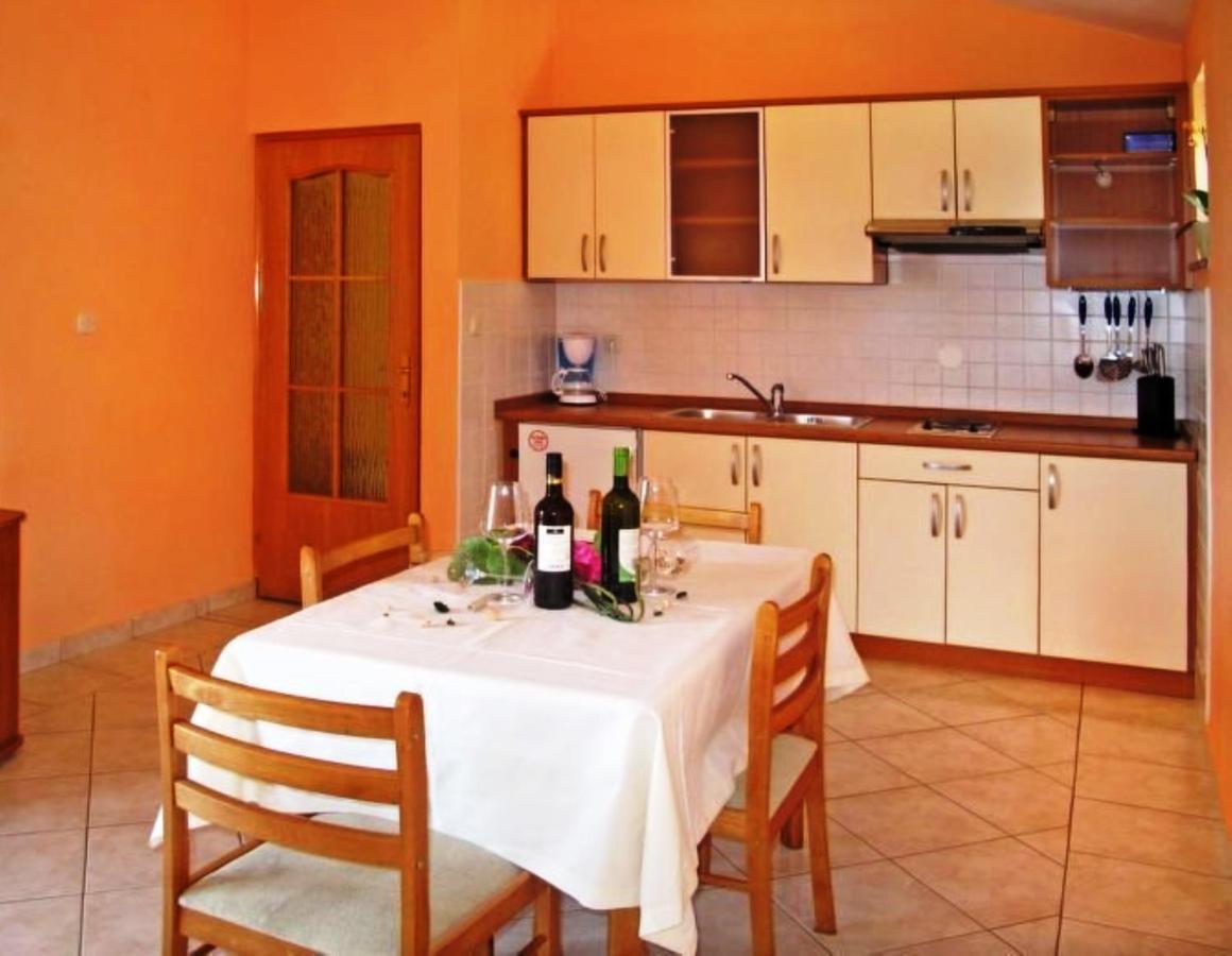 Arianna Mare Rooms Rovinj Exterior photo